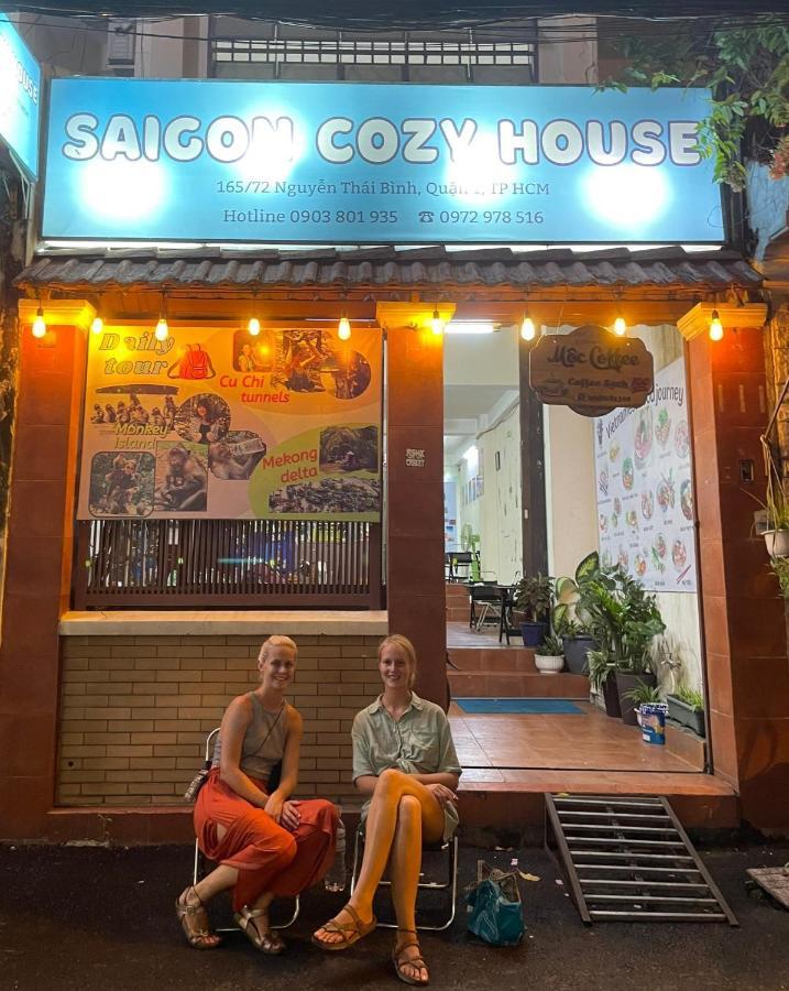 Saigon Cozy House & Coffee Pansiyon Ho Şi Min Dış mekan fotoğraf